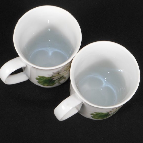 2 elegant coffee mugs. Toscany Collection Japan Lotus - Picture 4 of 5